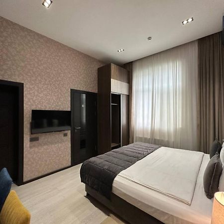 Home Boutique Hotel 塔什干 外观 照片